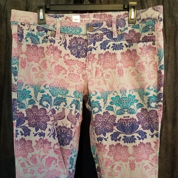 3/$35 Mossimo Floral Print Gray Skinny Jeans - Picture 2 of 11